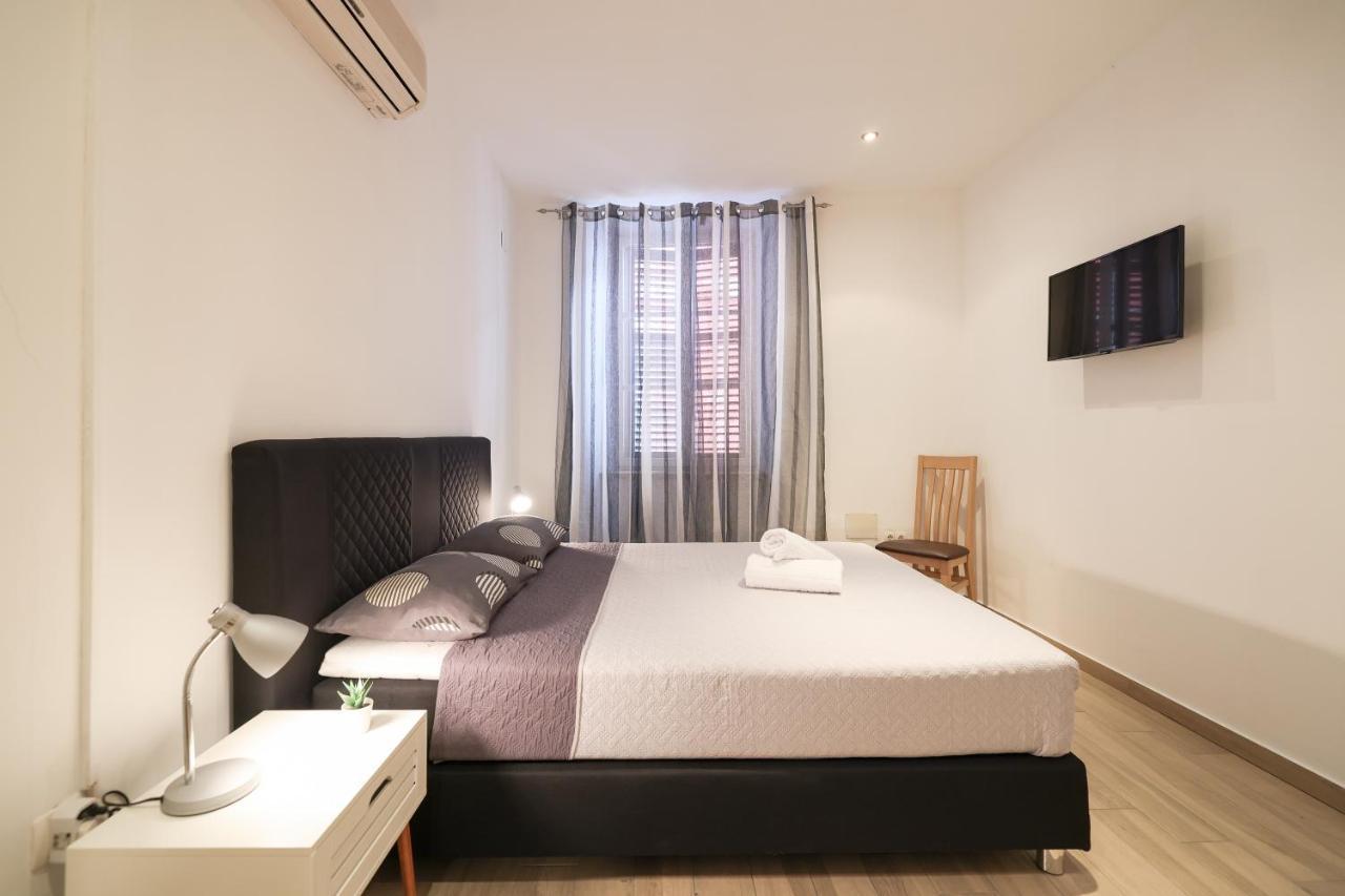 Old Town Donatello Apartment ซาดาร์ ภายนอก รูปภาพ